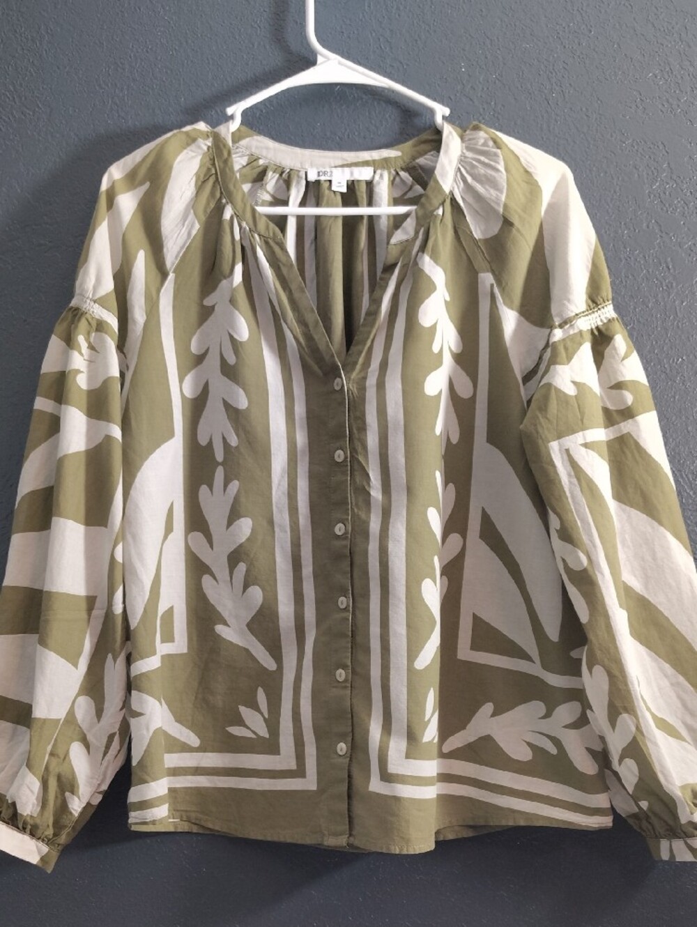 DR2 Olive and White cotton Boho Light Weight Button-Front Peasant Blouse - Picture 5 of 7